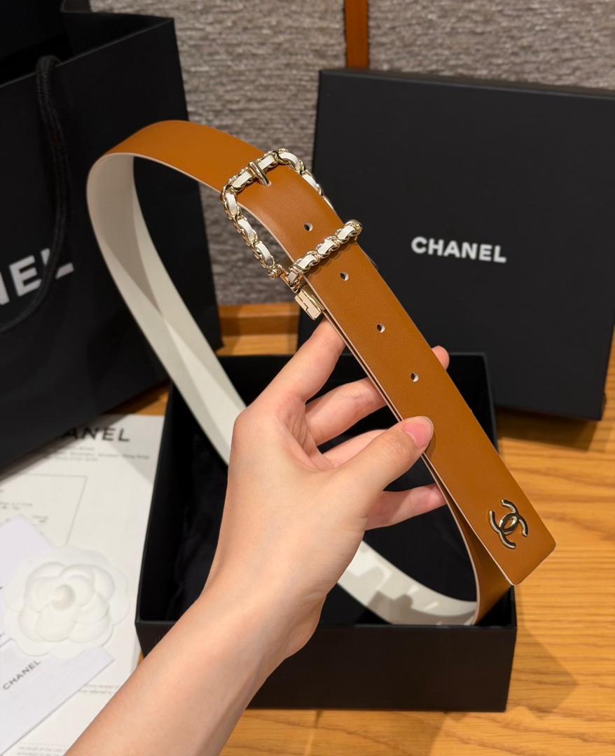 CHANEL — Chain Buckle Belt