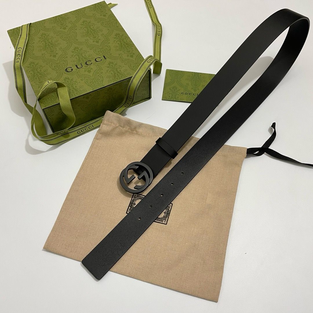 GUCCI Interlocking G Black Leather Belt