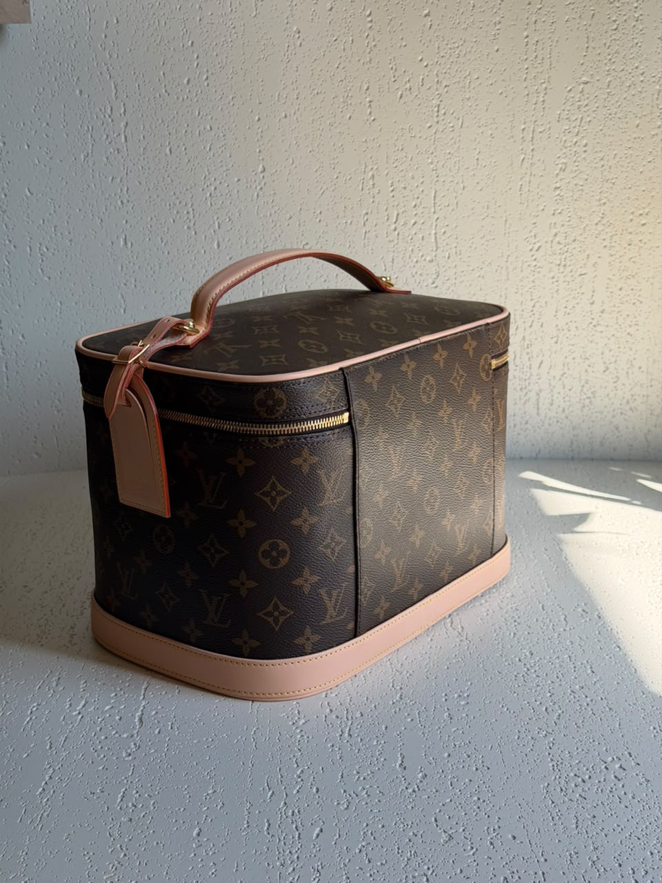 Louis Vuitton Nice Vanity 31/5 cm