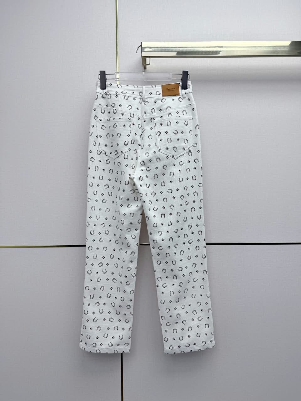 HERMES Horseshoe-Print Jacket and Trousers Set