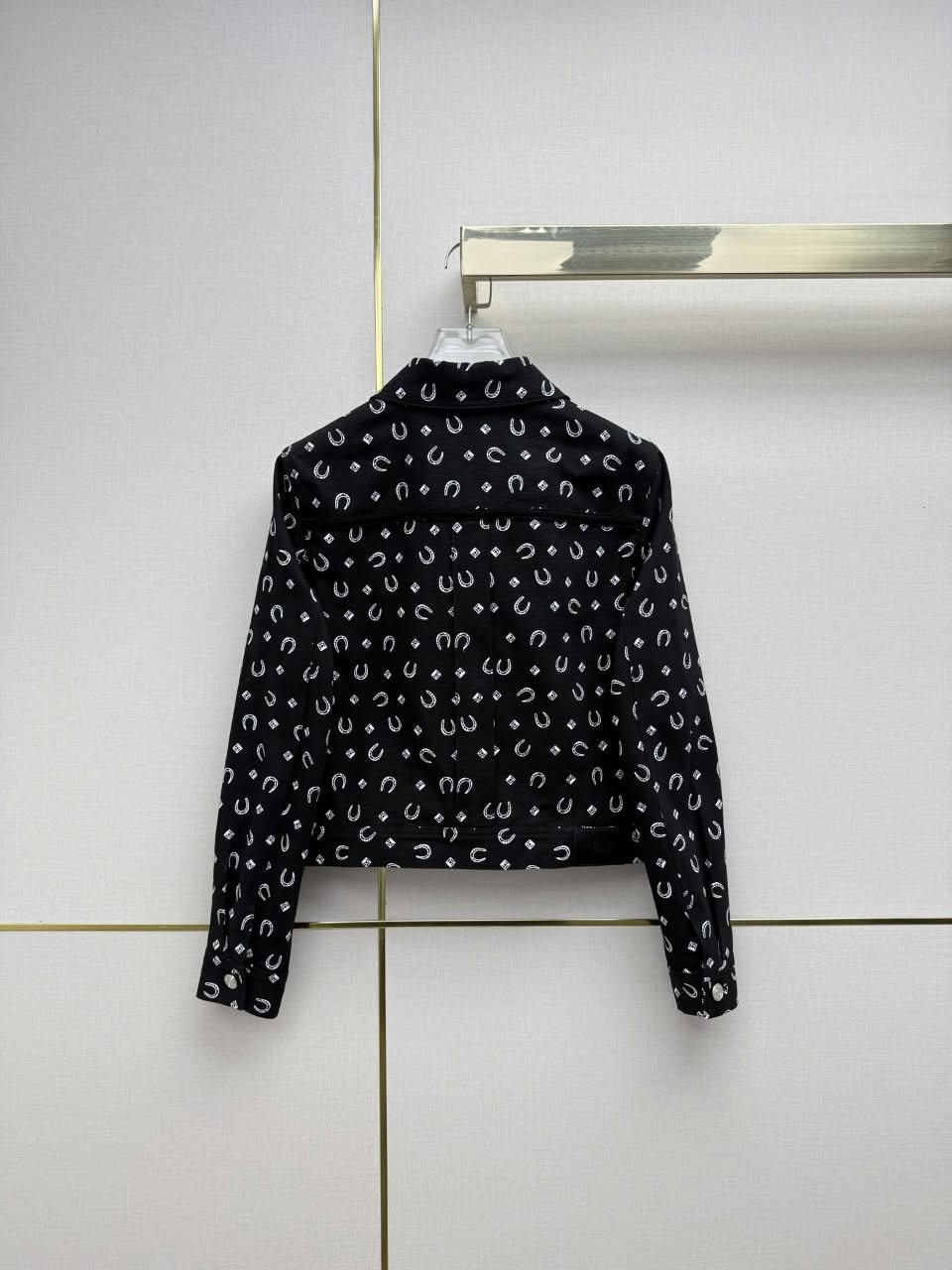 HERMES Horseshoe-Print Jacket and Trousers Set