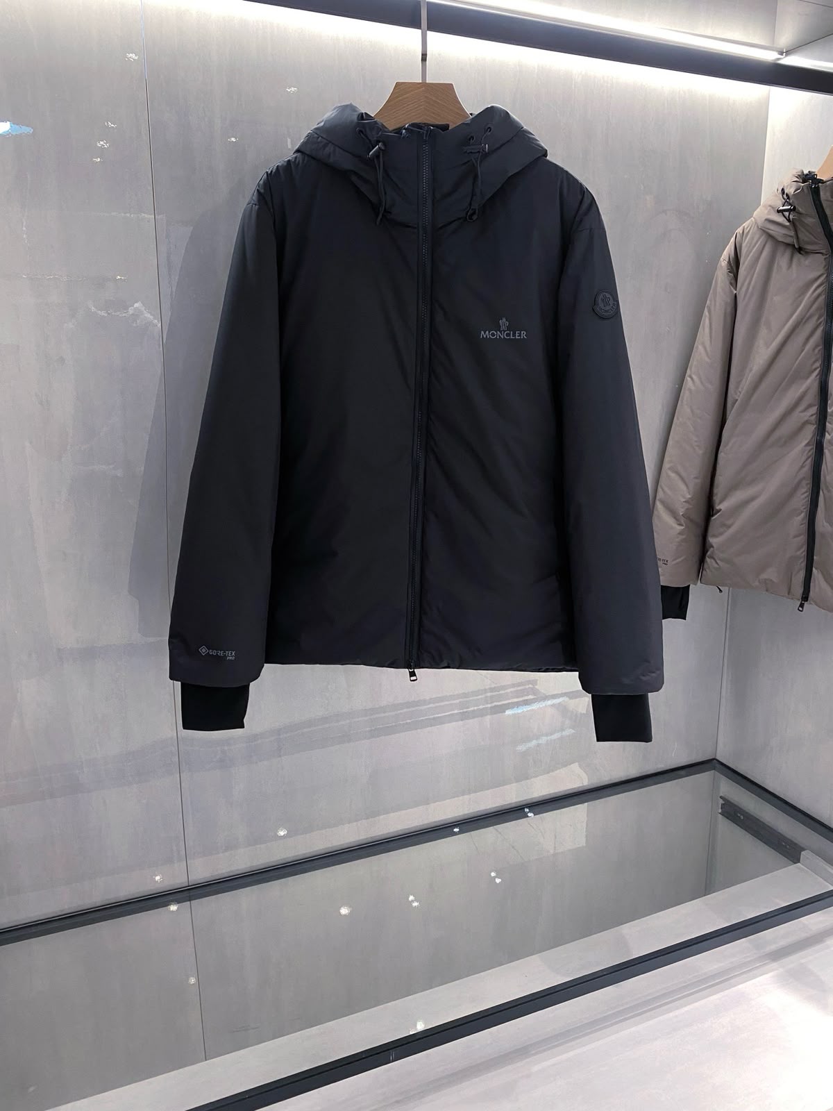 MONCLER Chest-Logo Hooded Zip Jacket