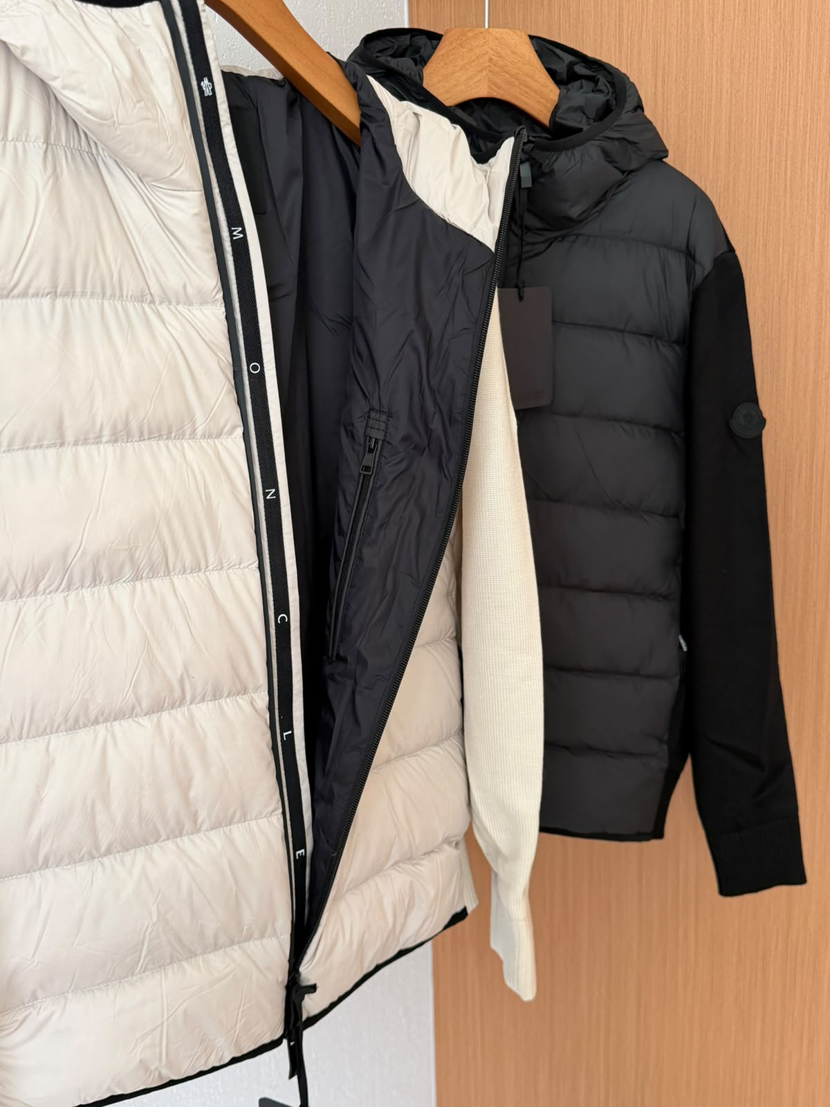 MONCLER Quilted-Front Knit-Sleeve Hooded Jacket