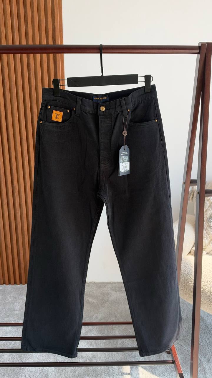 LV Large Back-Pocket Monogram Black Jeans