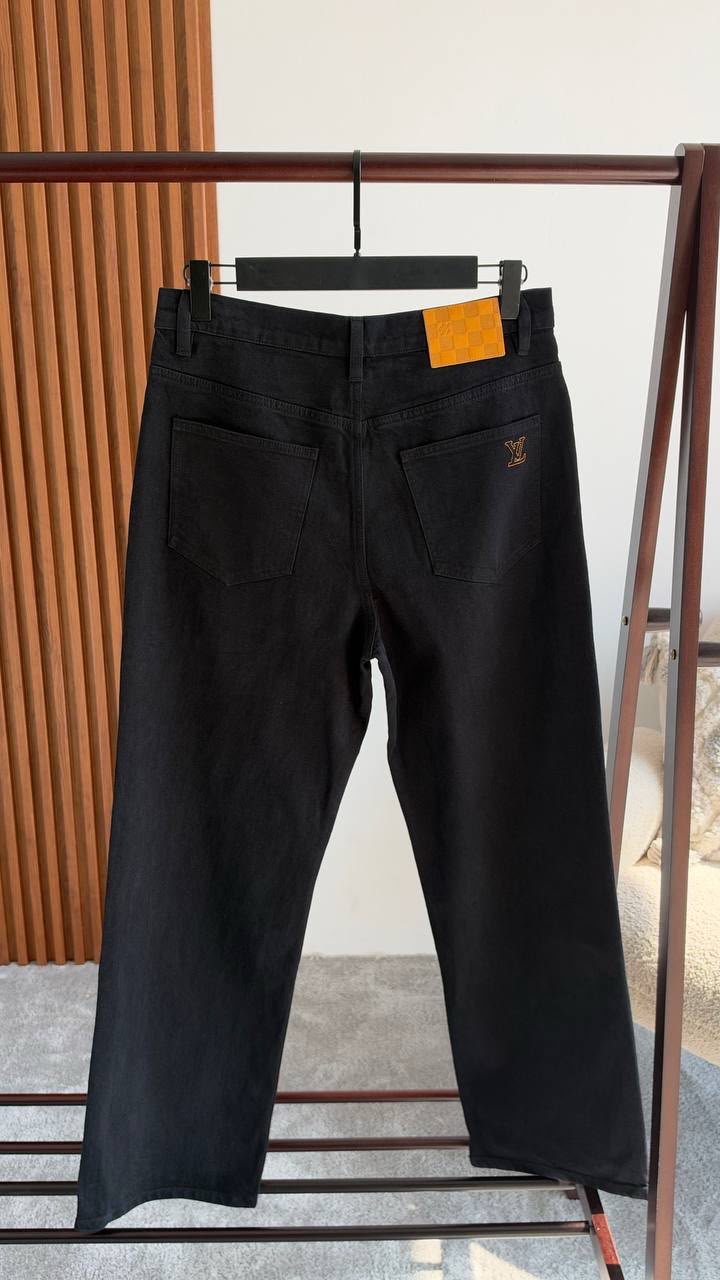 LV Large Back-Pocket Monogram Black Jeans