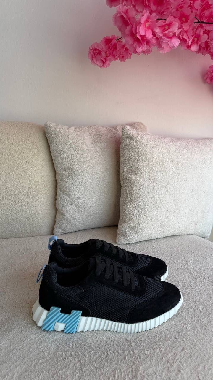 HERMES Bouncing Sneakers