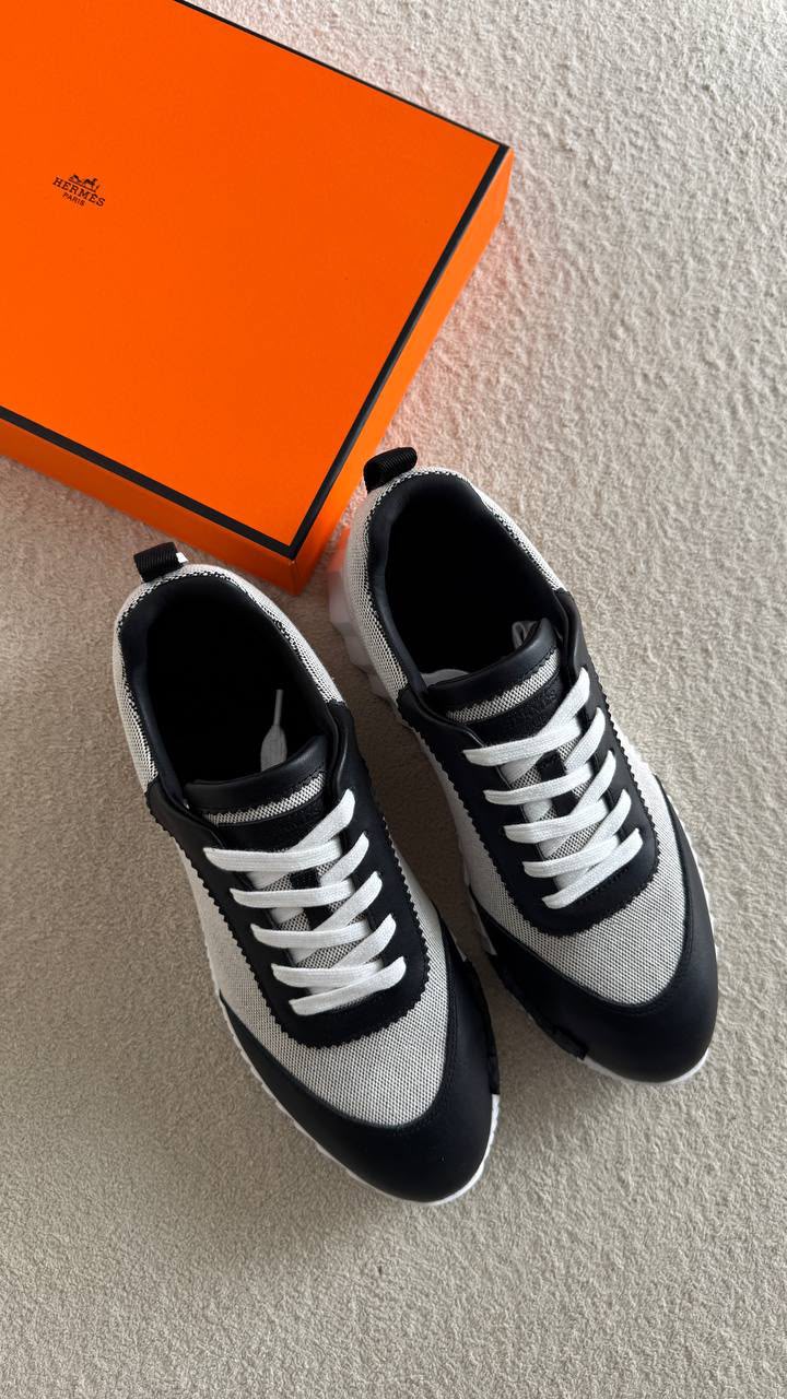 HERMES Contrast-Panel Bouncing Sneakers