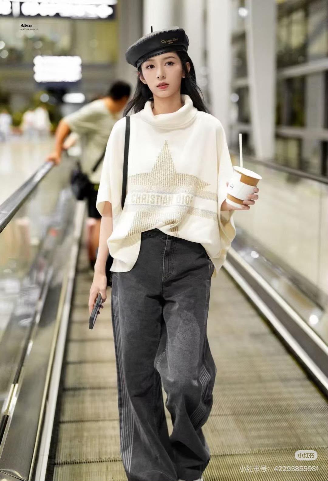 Dior Star-Motif Roll-Neck Short-Sleeve Top