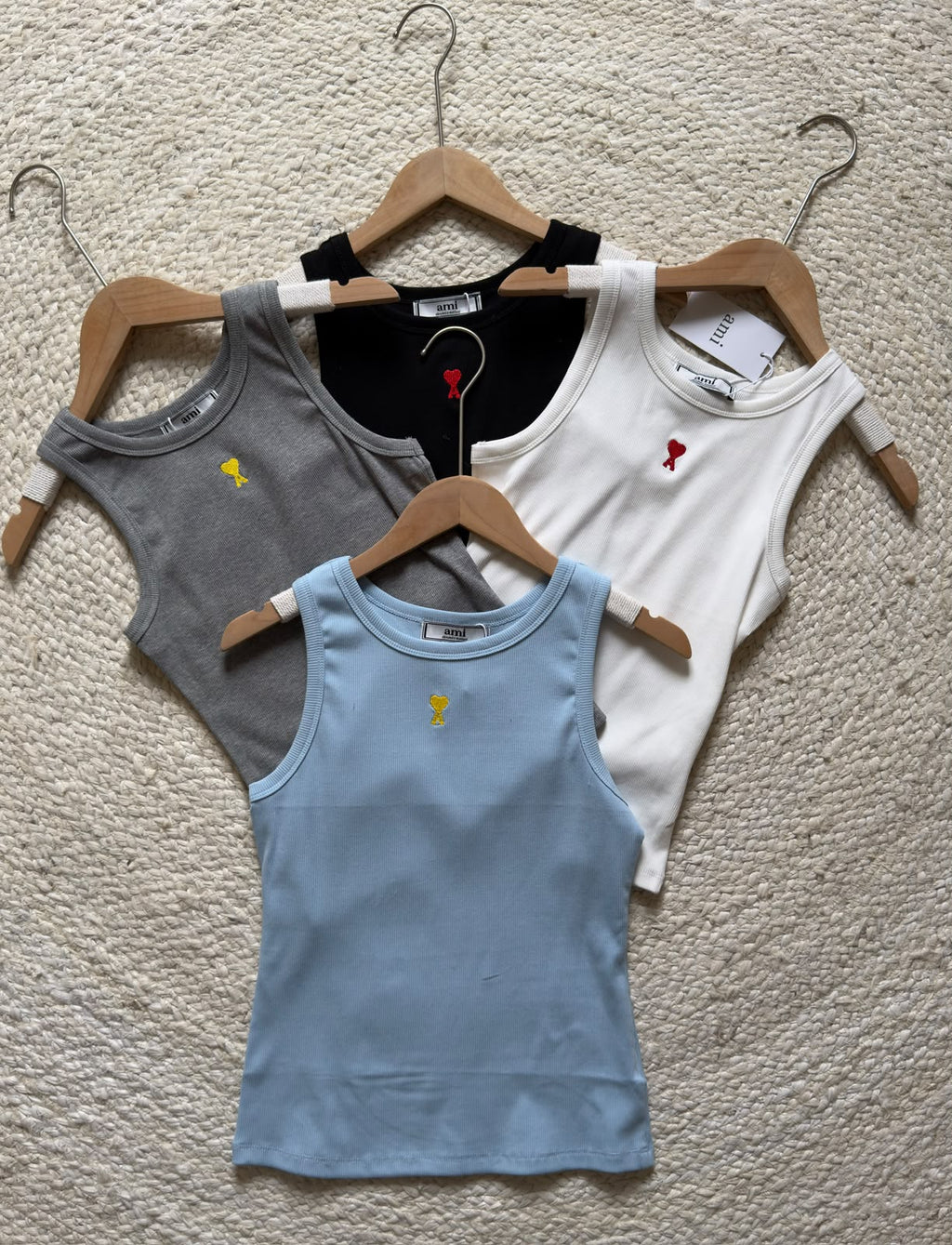 AMI Small-Logo Ribbed Tank Top