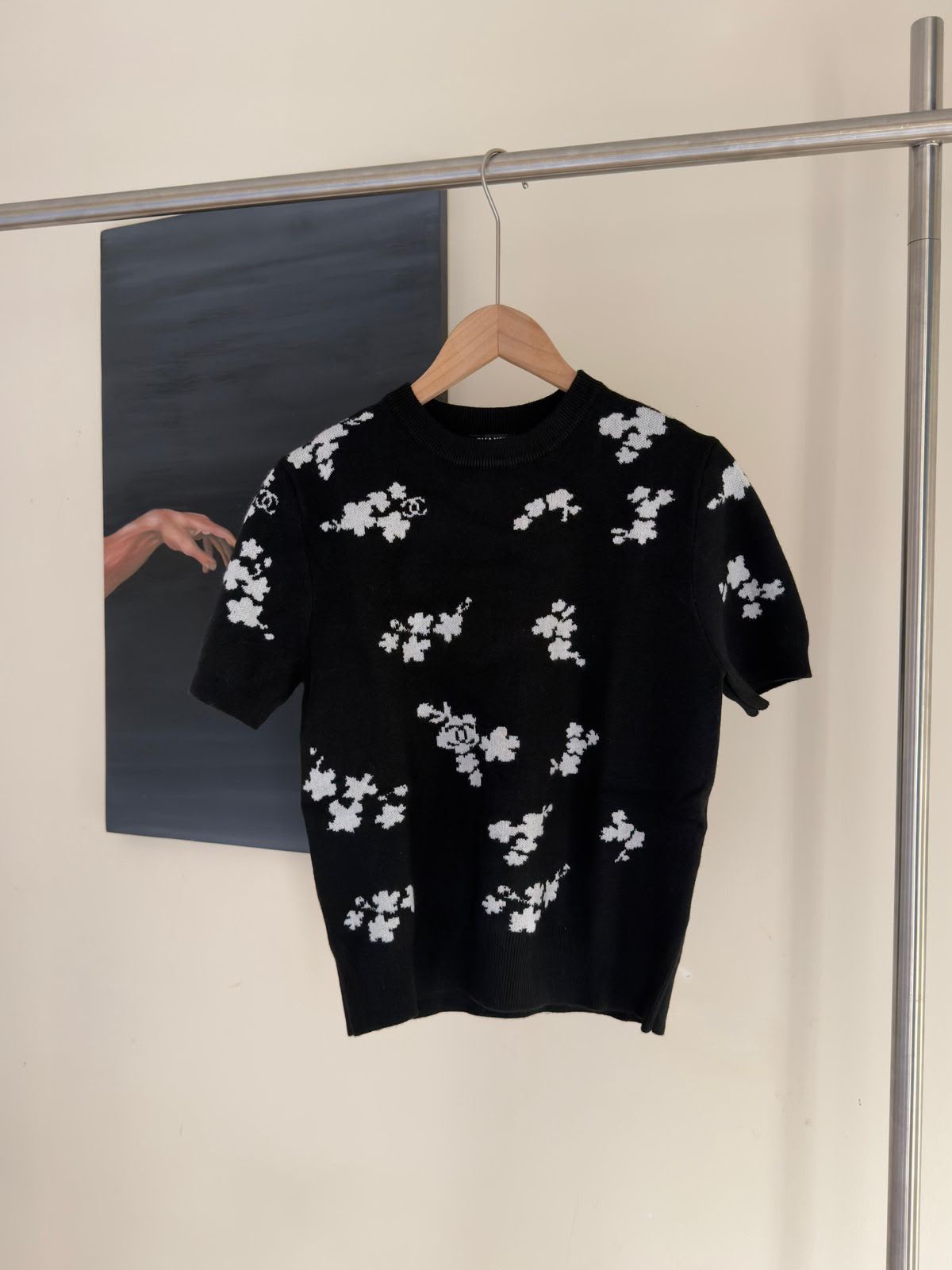 CHANEL Floral-Motif Short-Sleeve Knit Top