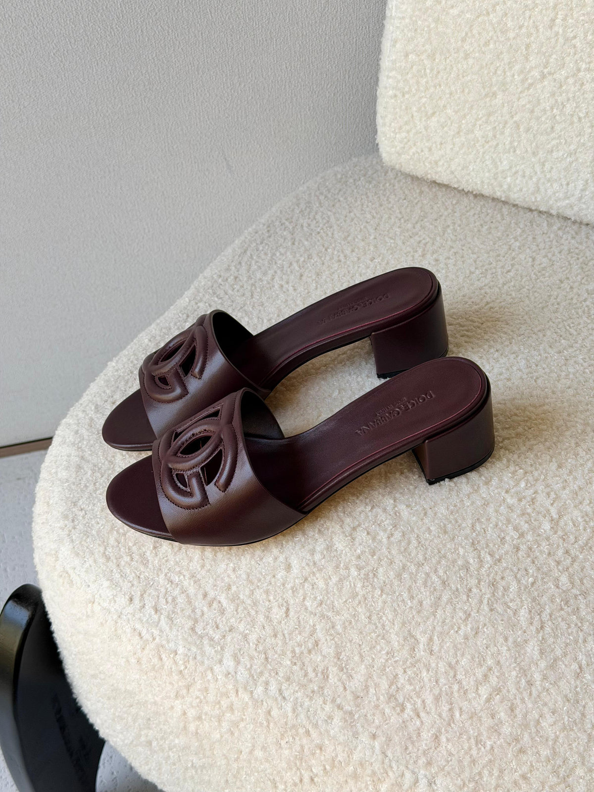 Dolce & Gabbana DG-Cutout Block-Heel Mules