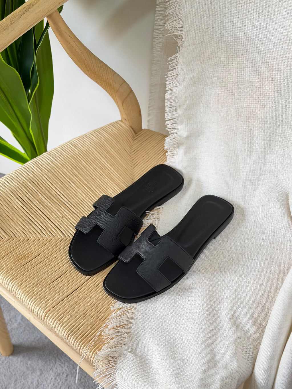Hermès Oran Flat Sandals