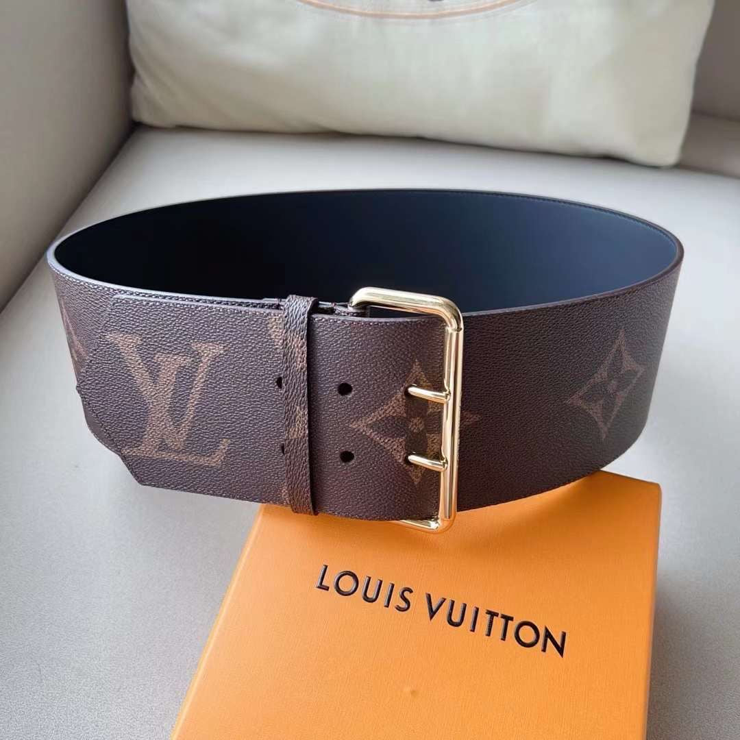Louis Vuitton belt