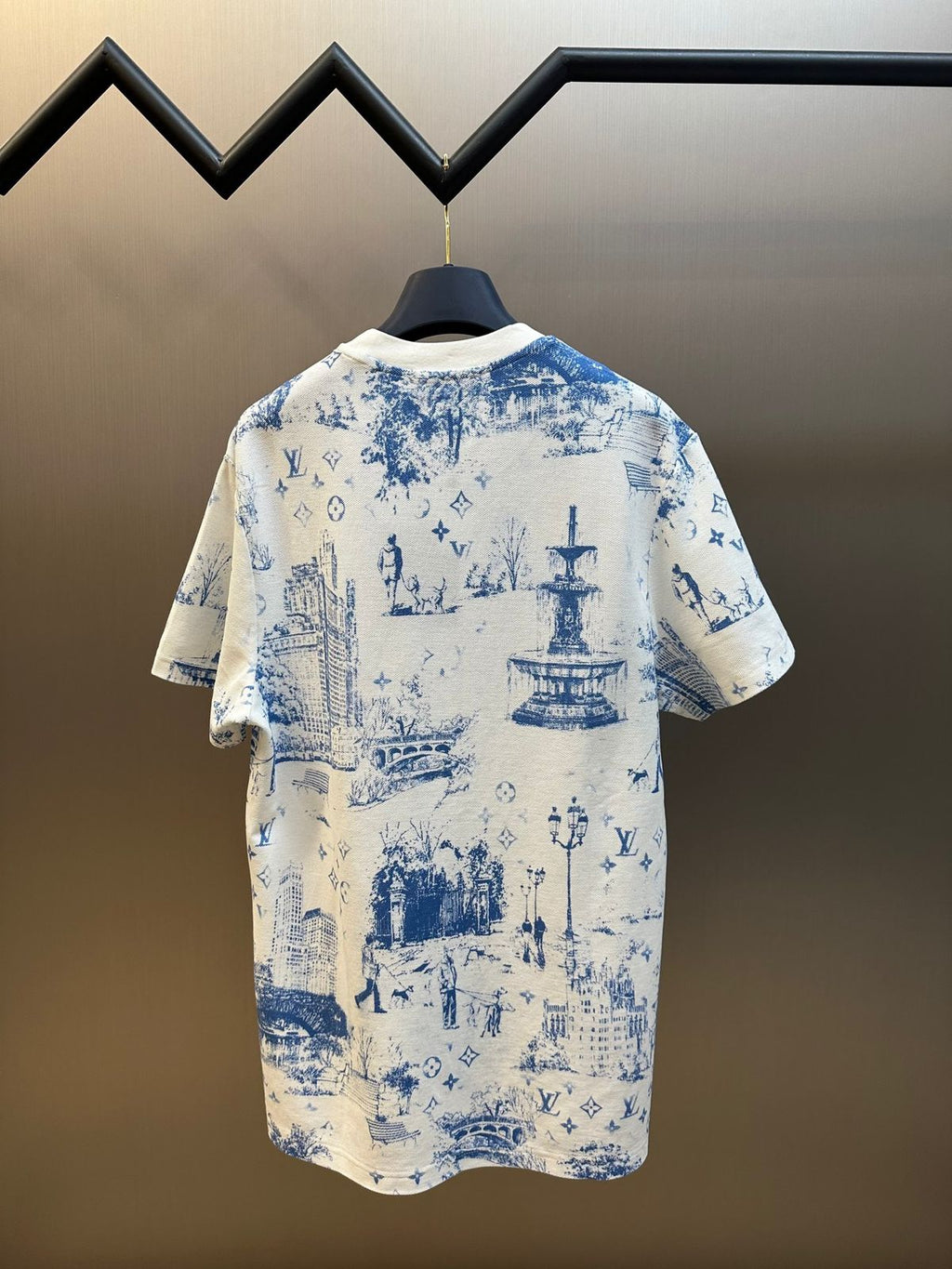 Louis VT Luxury Men's T-shirt