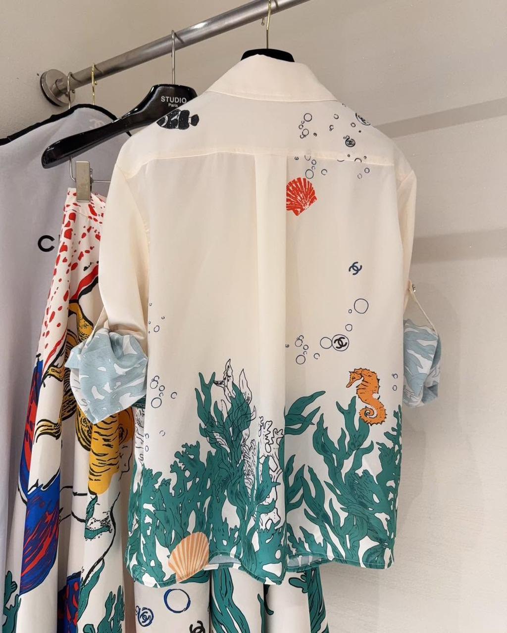 Chanel Shirt Silk Ecru and Green set