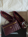 Chanel vanity bag with chain