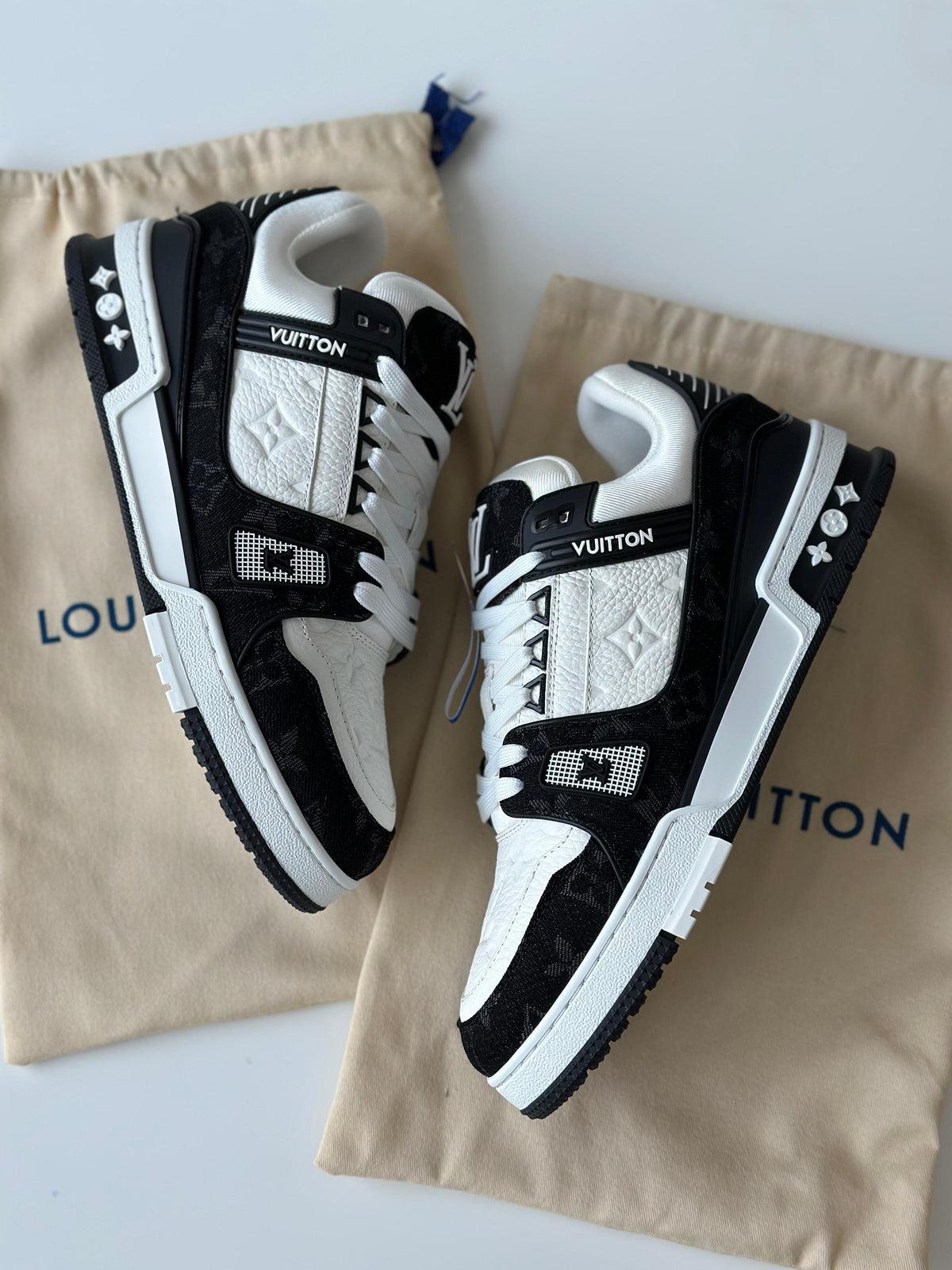 LV Trainer Sneaker