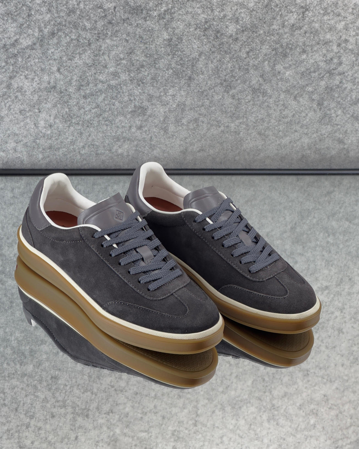 Loro Piana tennis walk