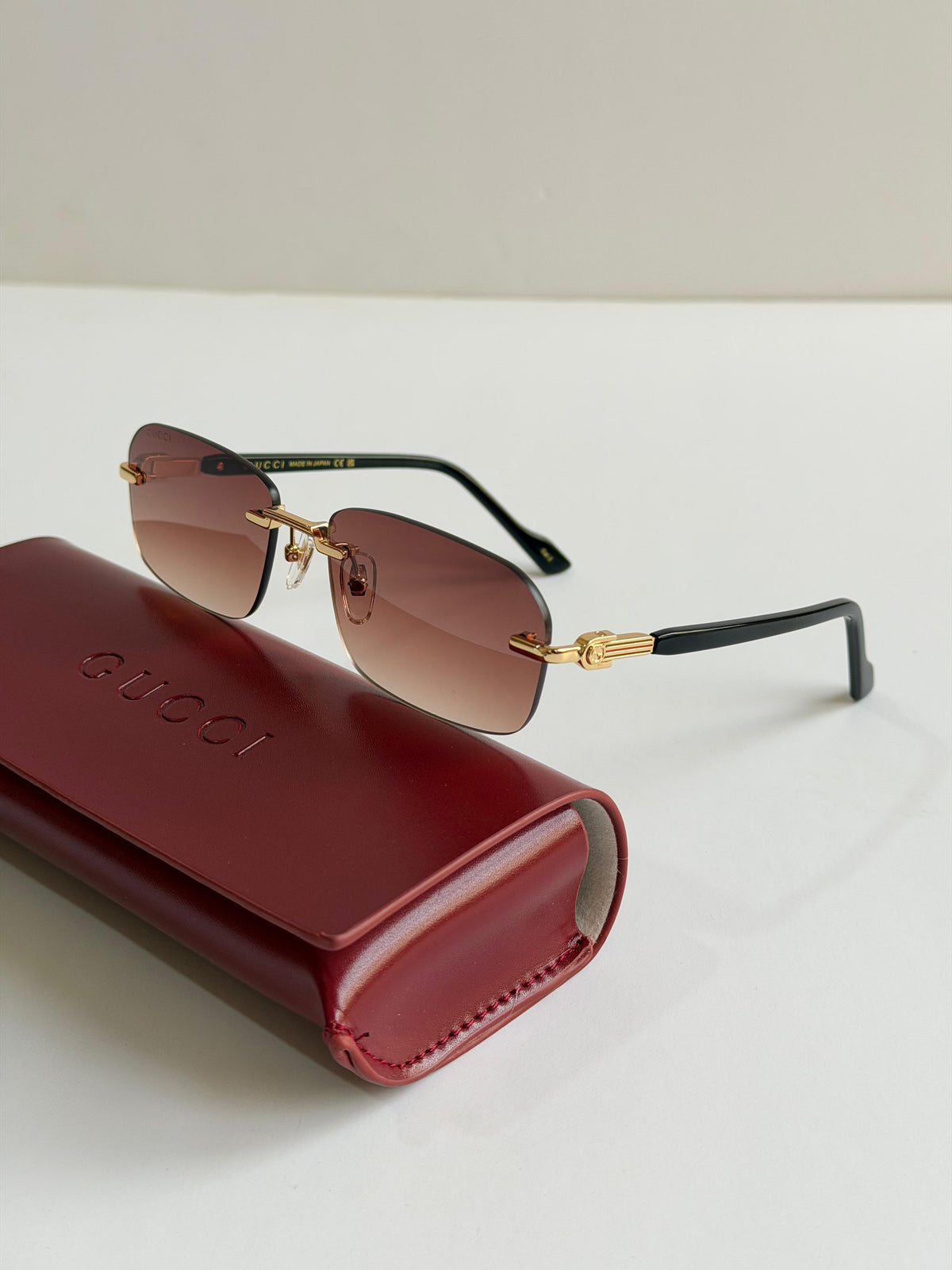 Gucci rectangle-frame Sunglasses