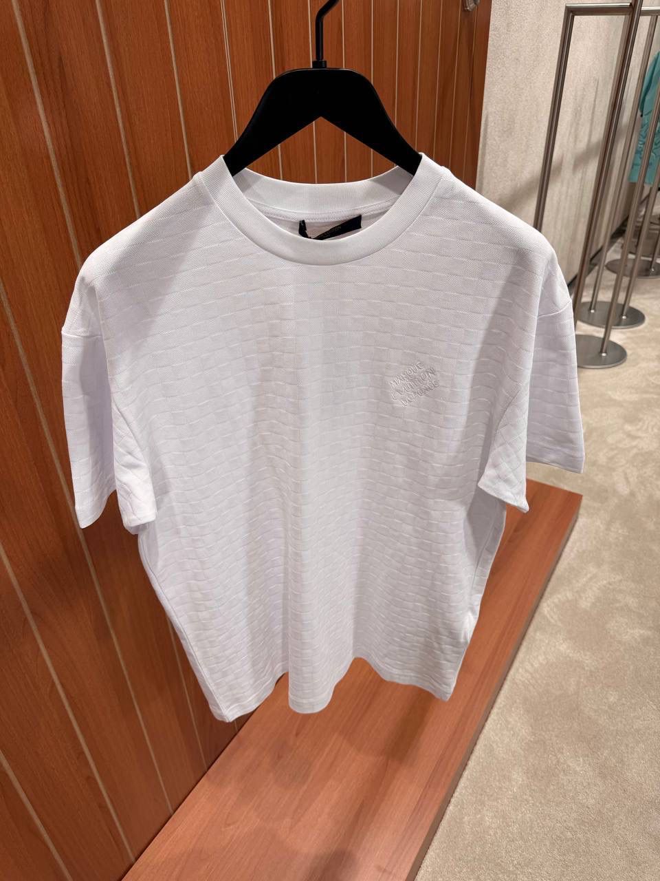 LV Short-Sleeved T-Shirt