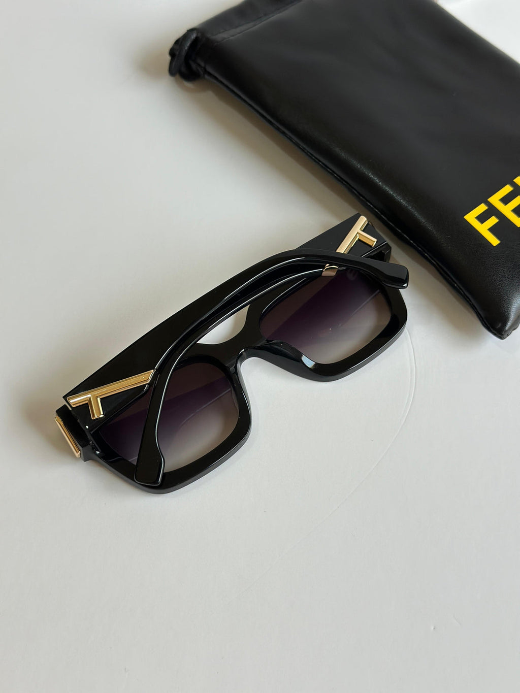 FENDI Roma Square Sunglasses