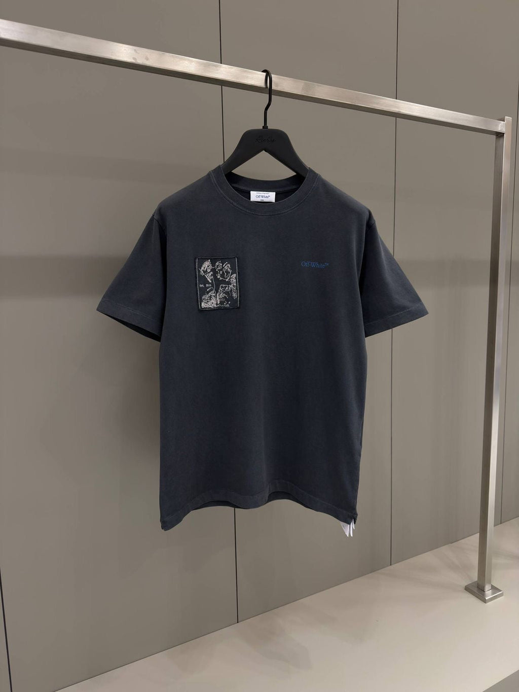Off-White graphic-print T-shirt