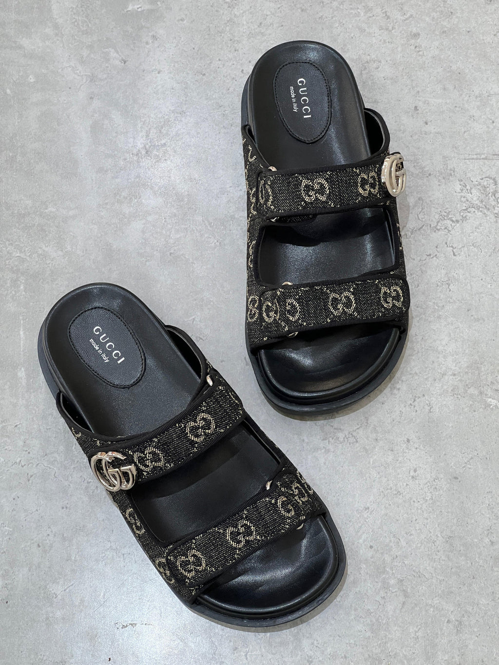Gucci Sandal Double G