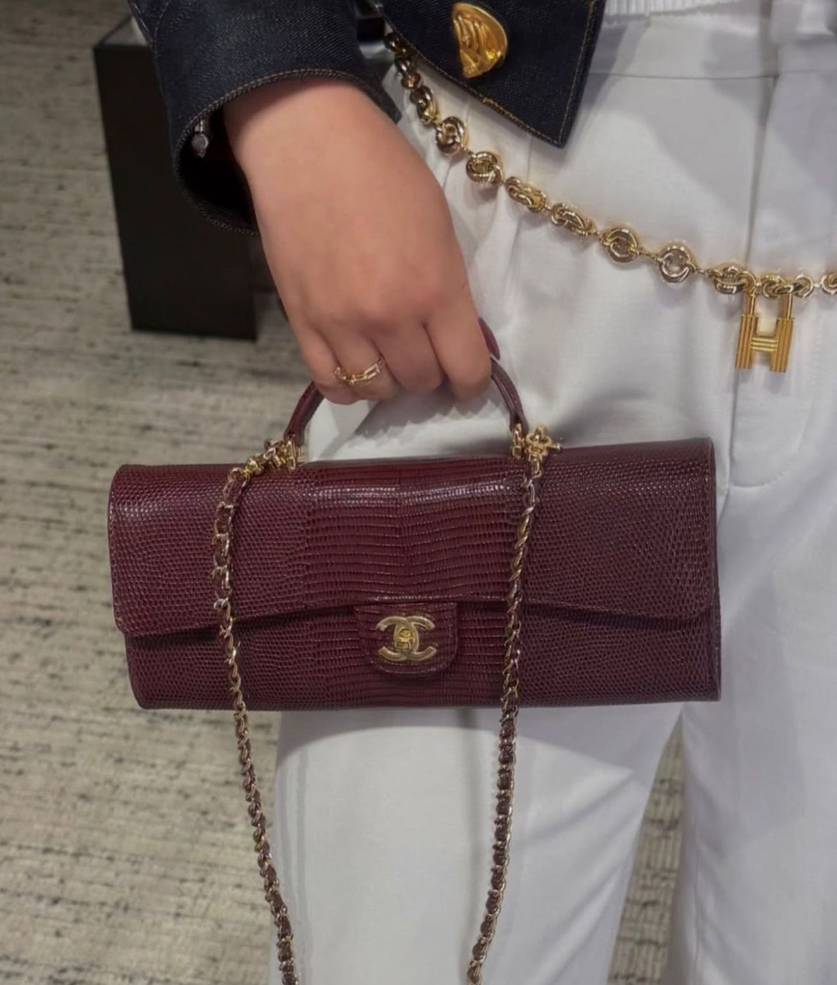 Chanel Clutch with Top Handle in lizard-embossed calfskin
