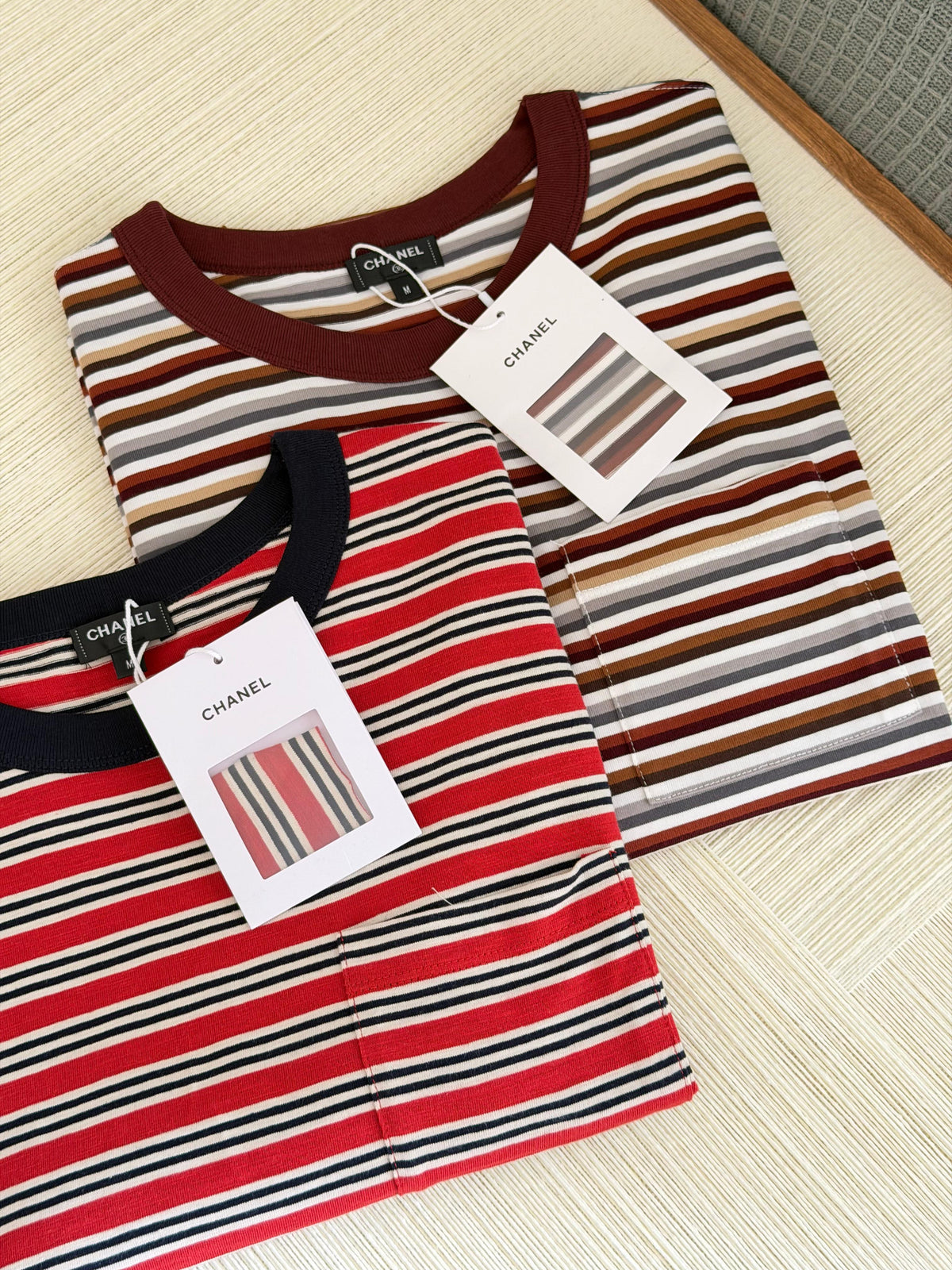 Chanel stripped T-SHIRT