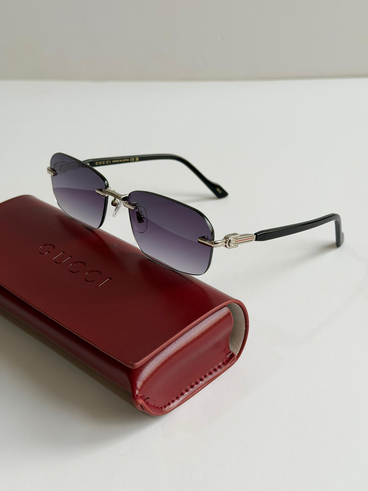 Gucci rectangle-frame Sunglasses