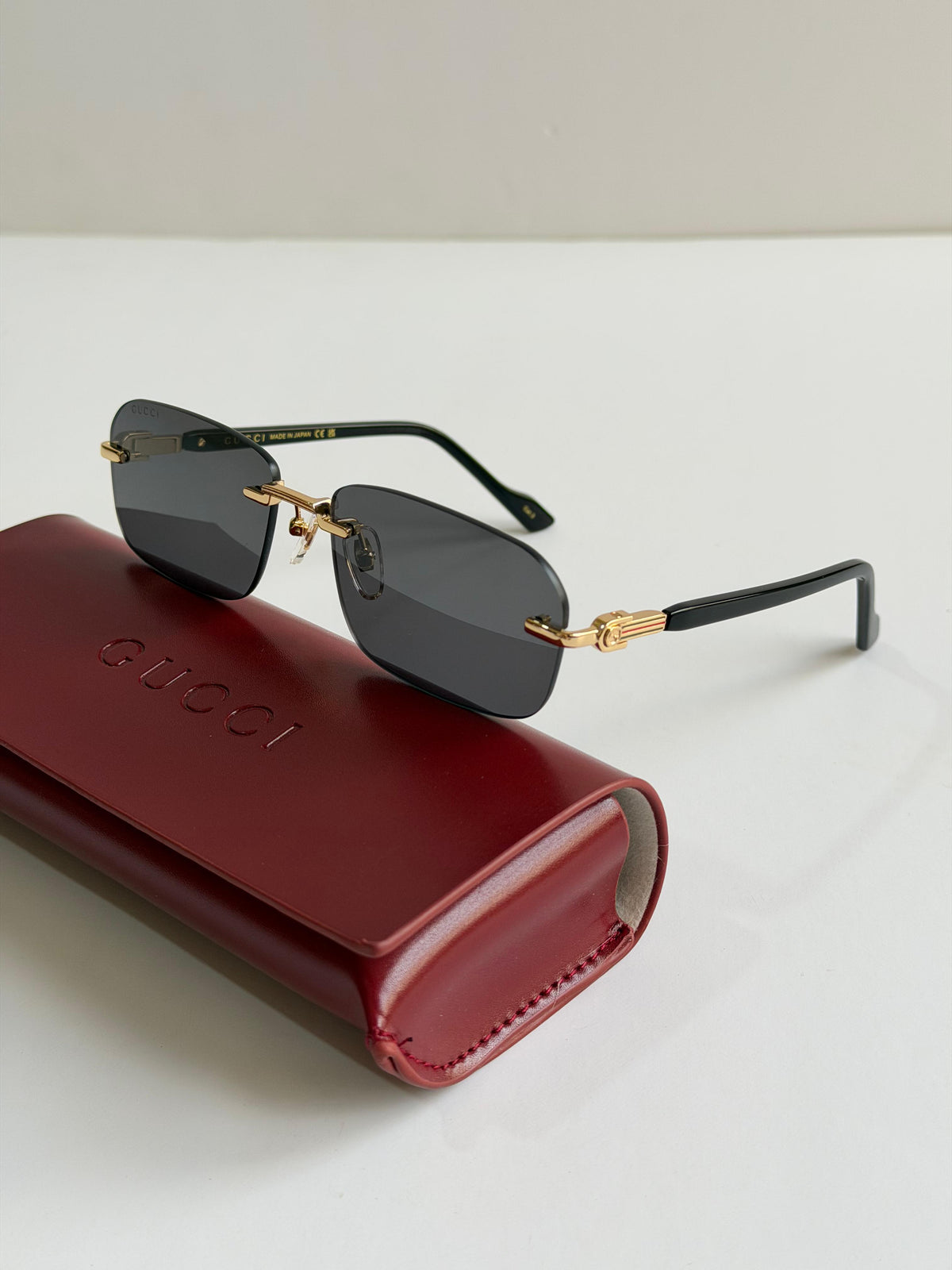 Gucci rectangle-frame Sunglasses