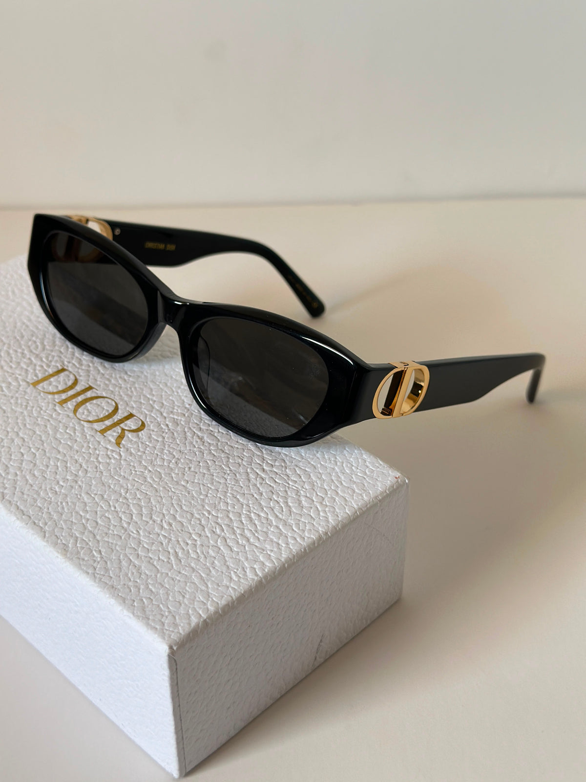 DIOR oval Sunglasses
