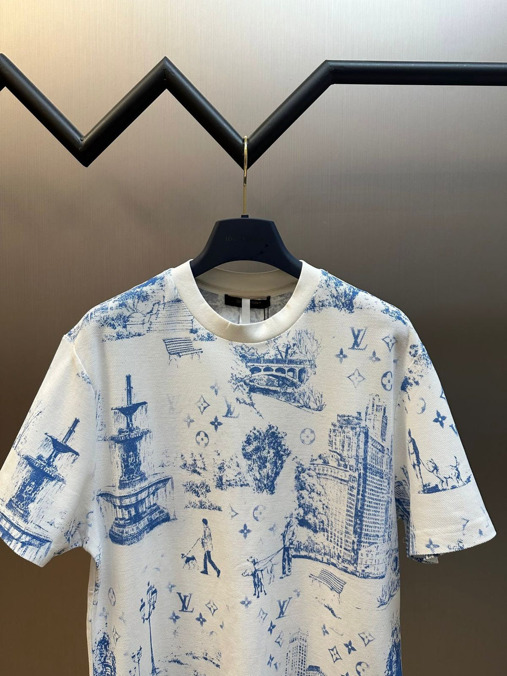 Louis VT Luxury Men's T-shirt