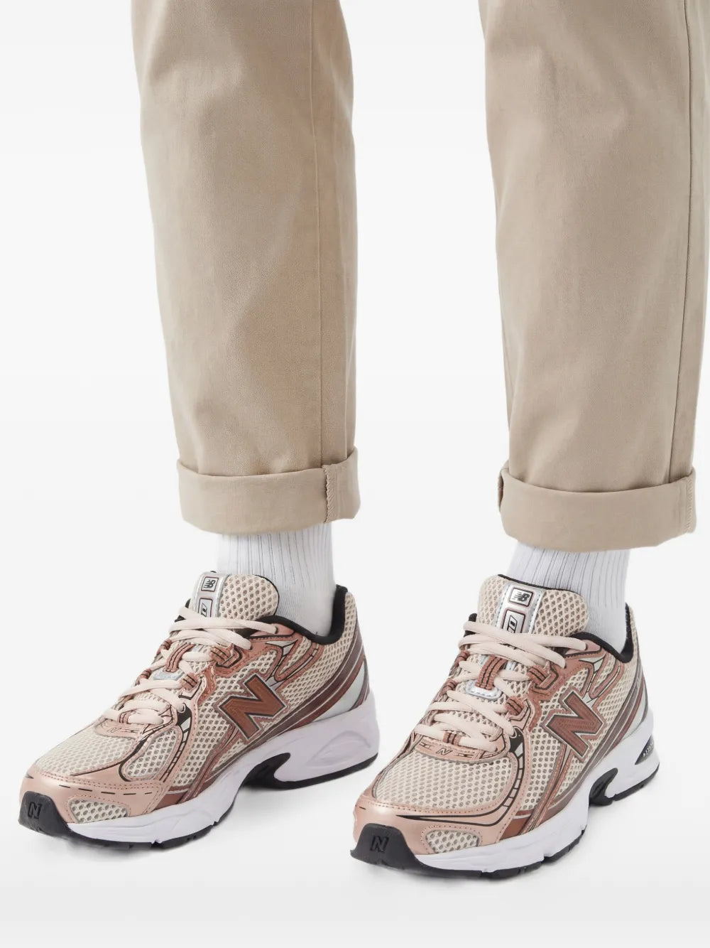 New Balance U740 mesh-panel sneakers