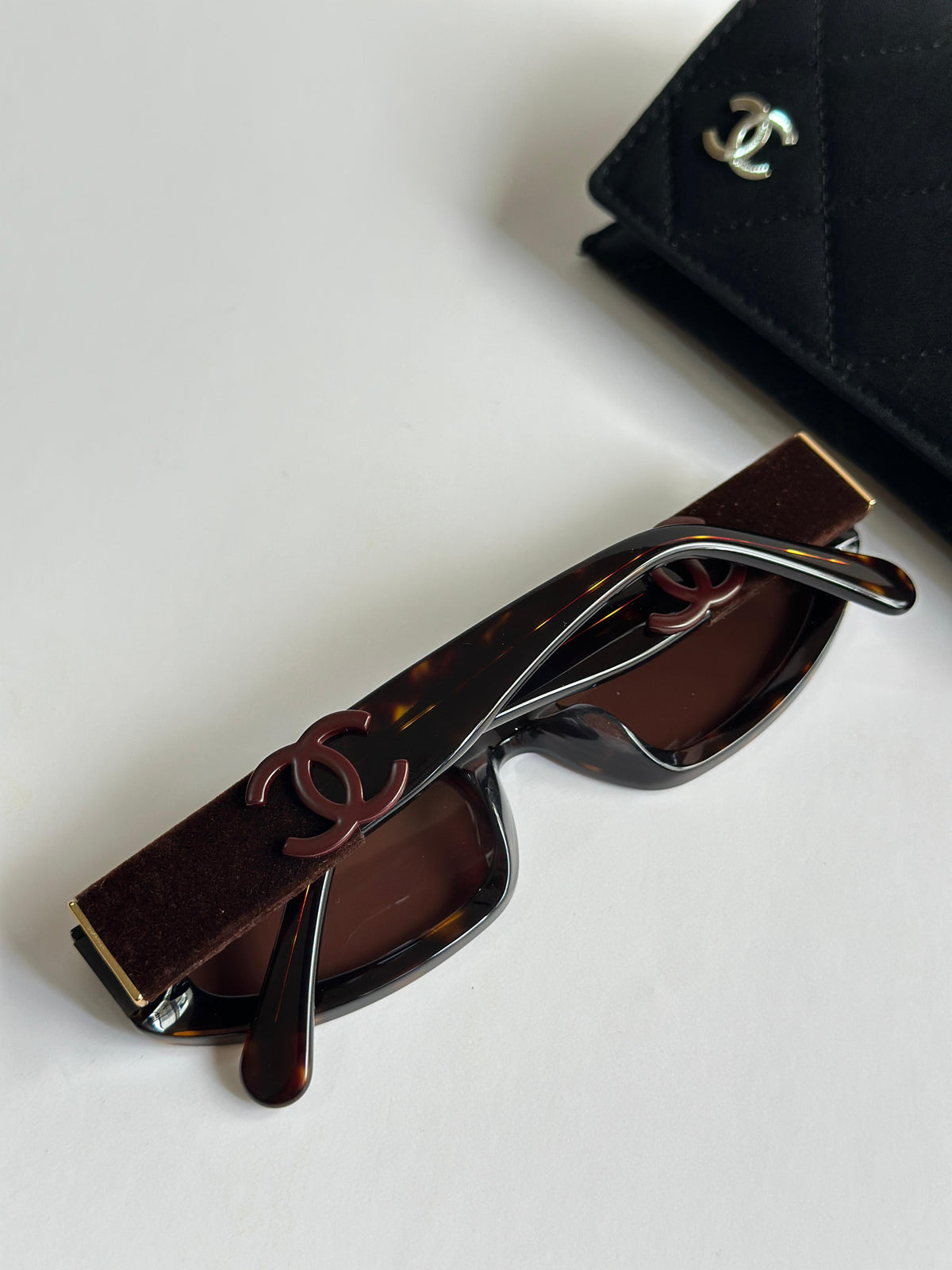 CHANEL Sunglasses