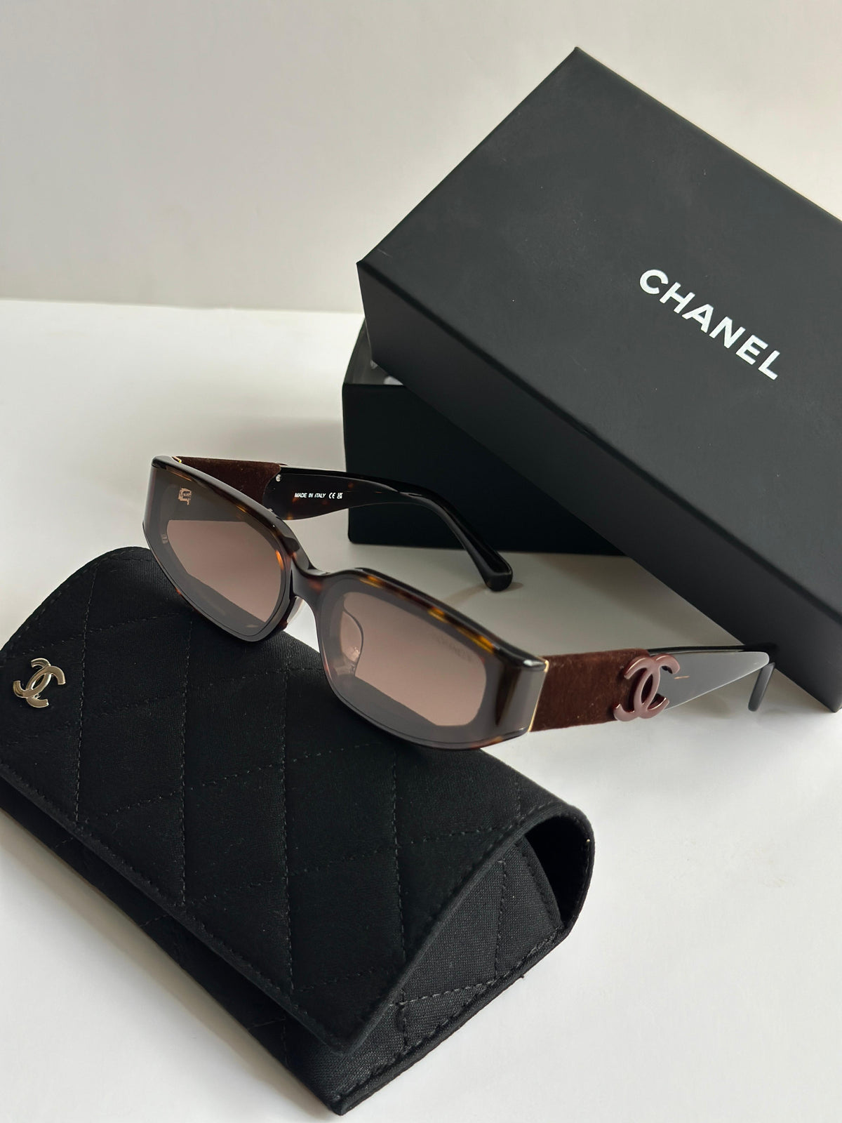 CHANEL Sunglasses