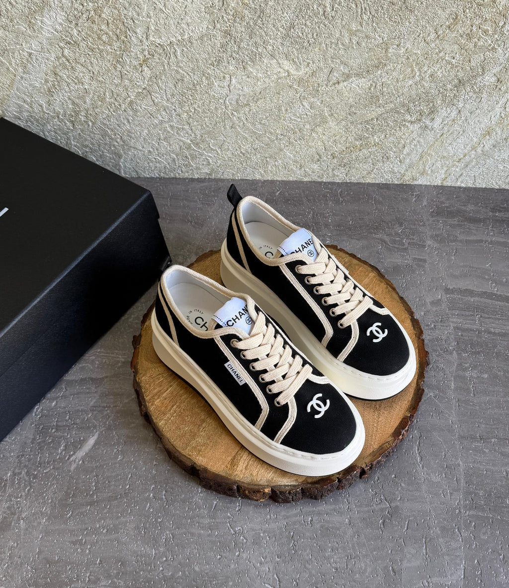 Chanel Trainers Sneaker
