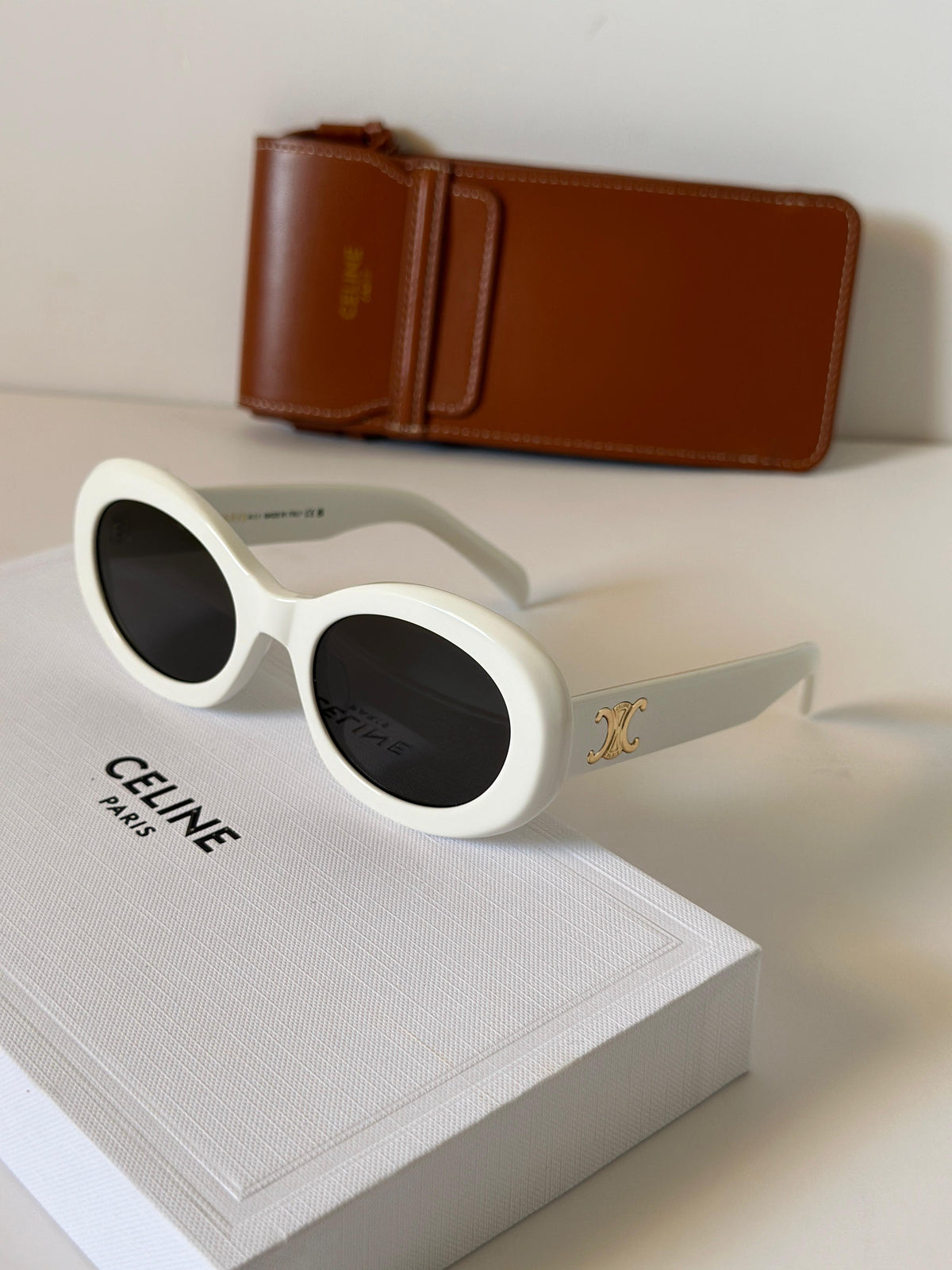 CELINE Triomphe round sunglassesc