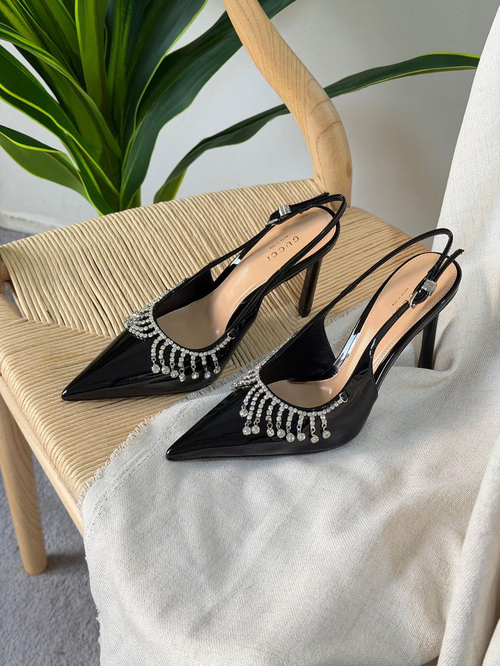 Gucci Crystal chain pumps