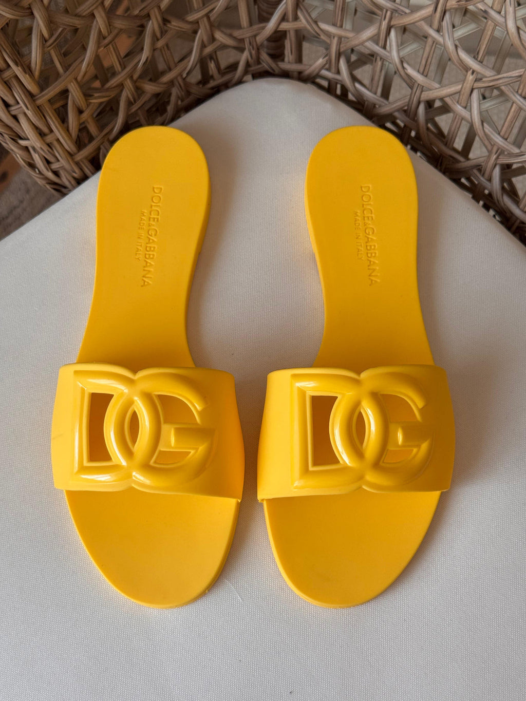 Dolce&Gabbana DG rubber slides