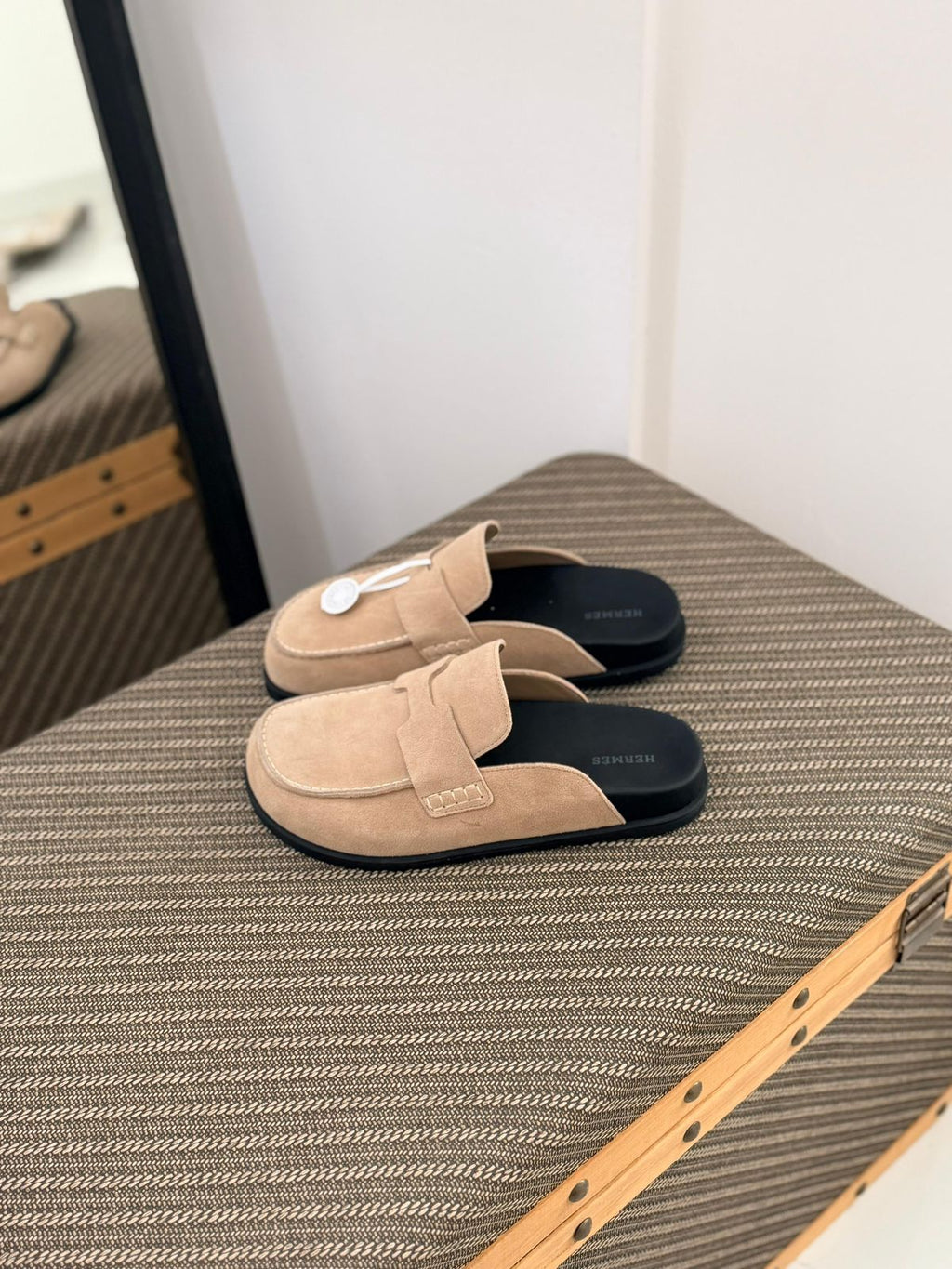 Hermes Mules Go