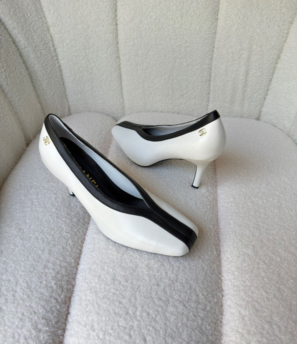 chanel PUMPS Lambskin