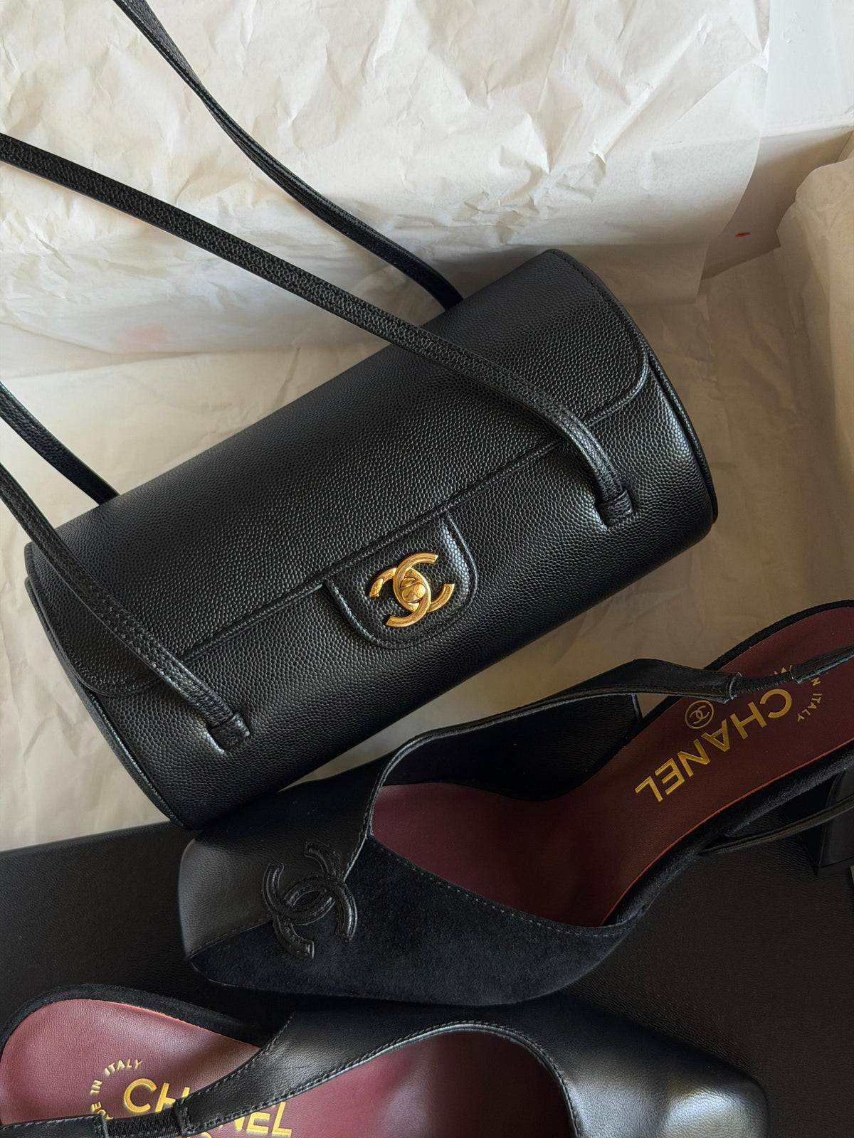 Chanel preppy Coco Small 
Bag caviar leather with gold hardware