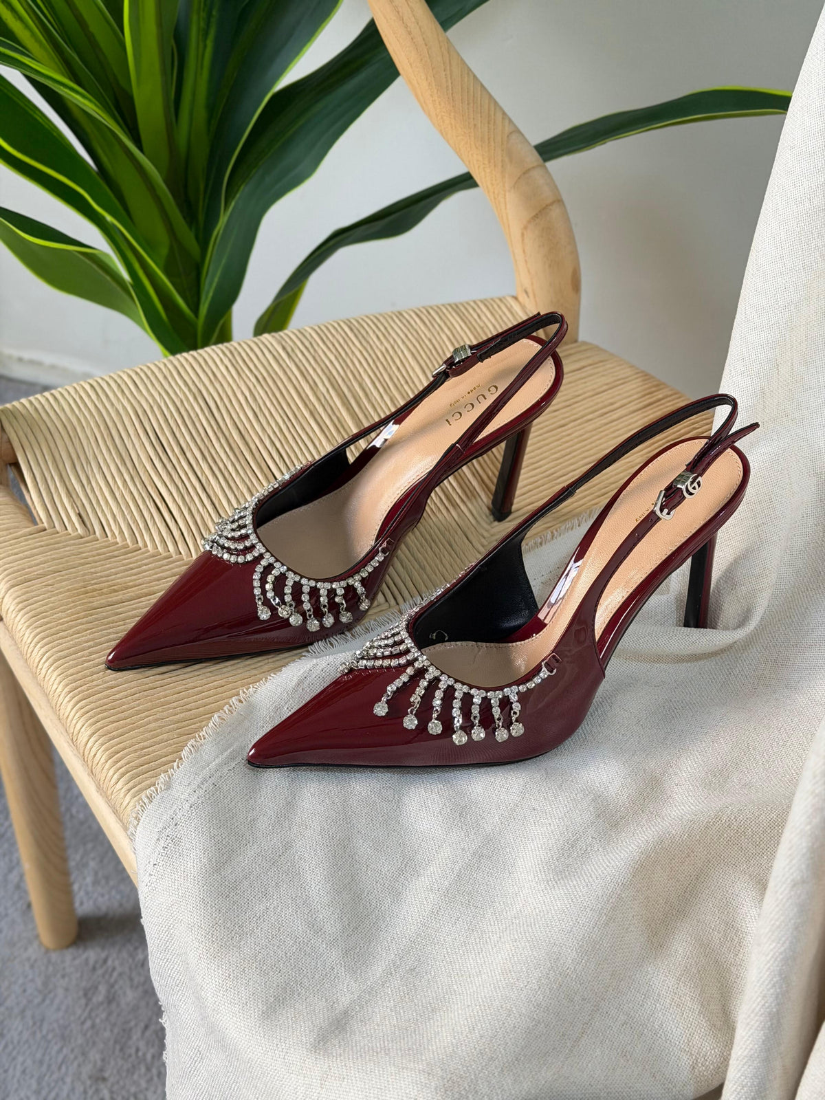 Gucci Crystal chain pumps