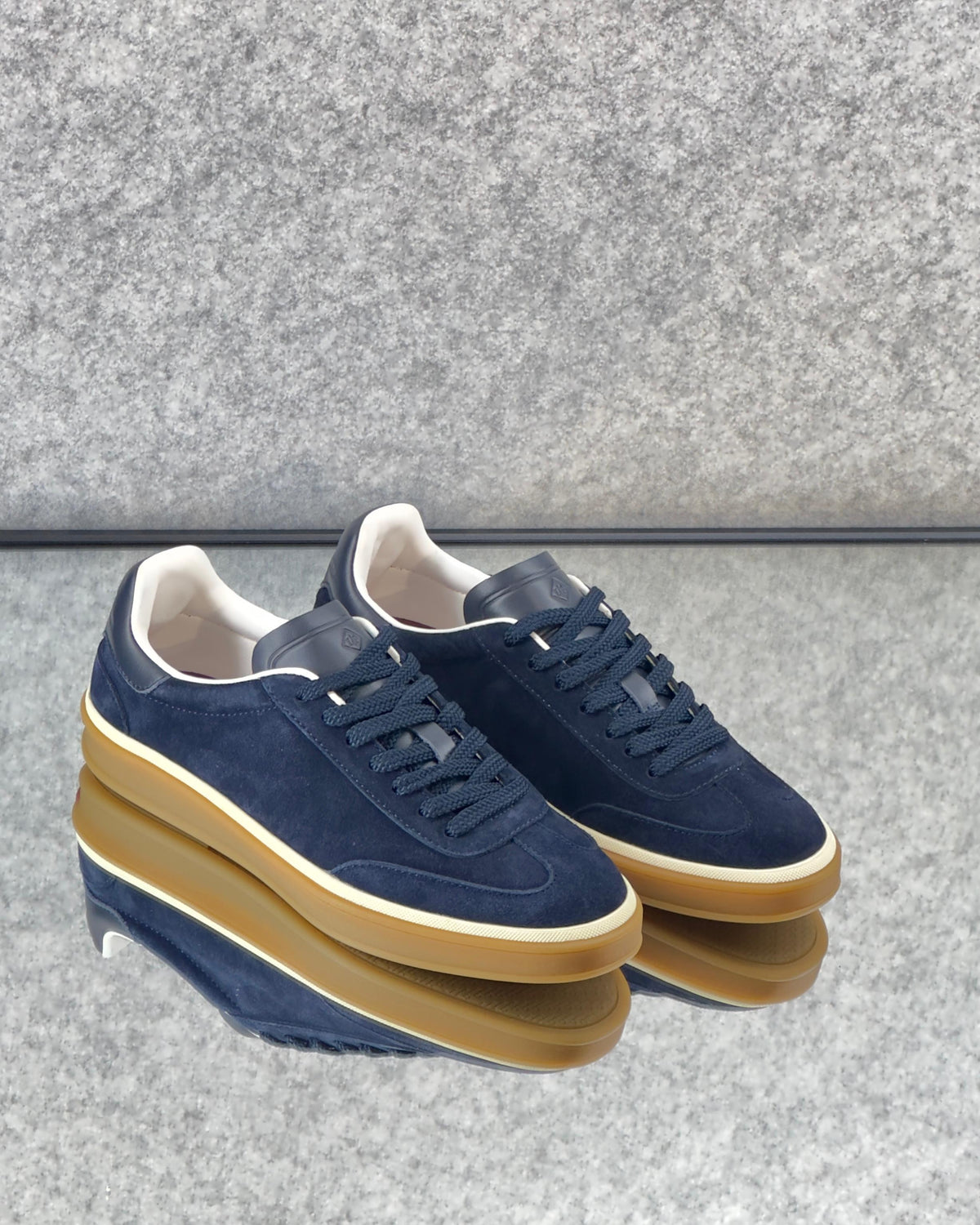 Loro Piana tennis walk