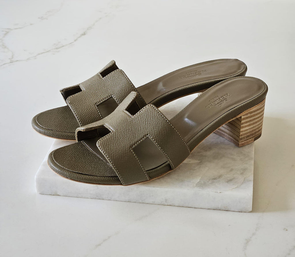 Hermes oran sandals