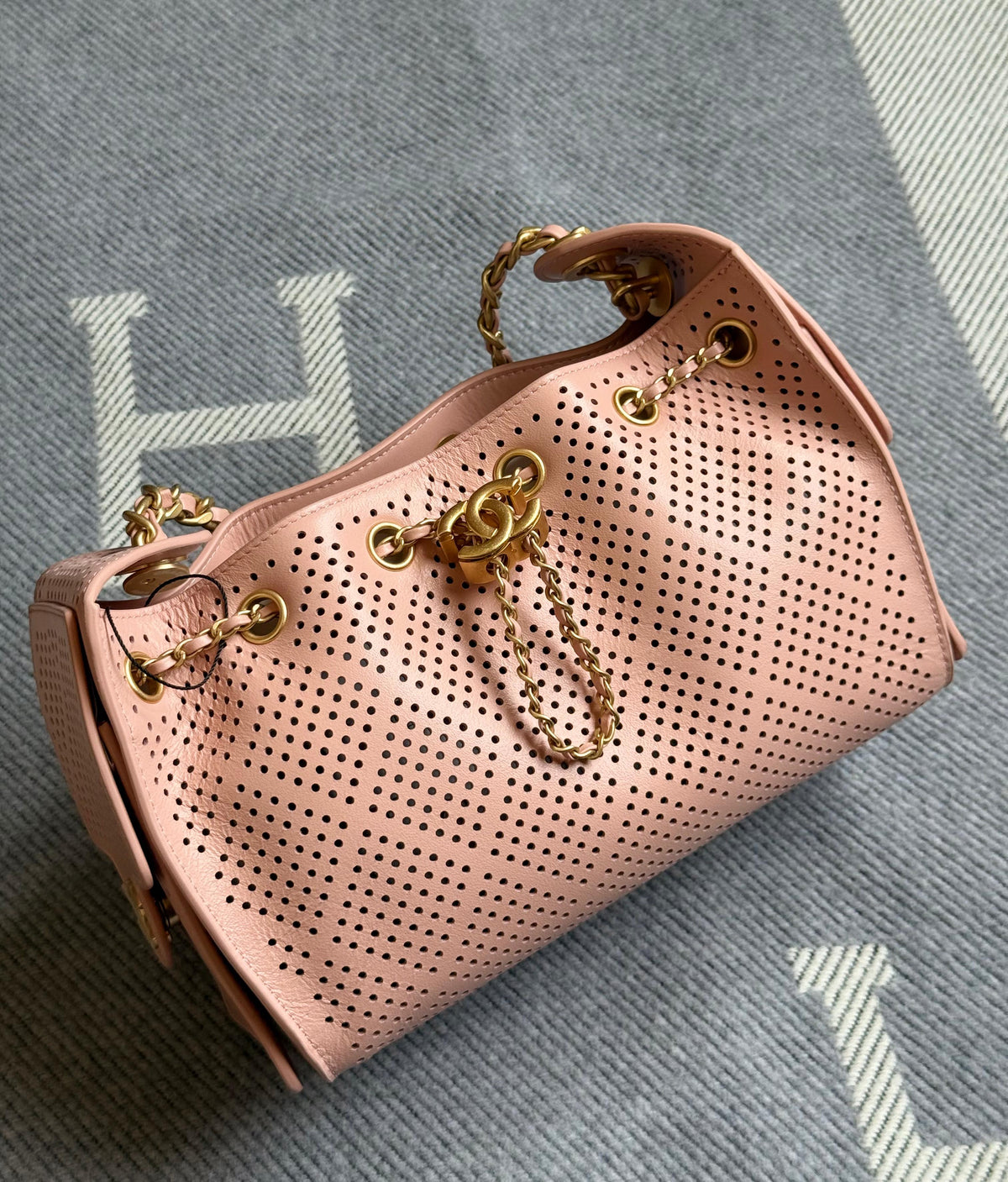 Chanel 25 Handbag Spring–Summer 2026 Collection (22 CM)