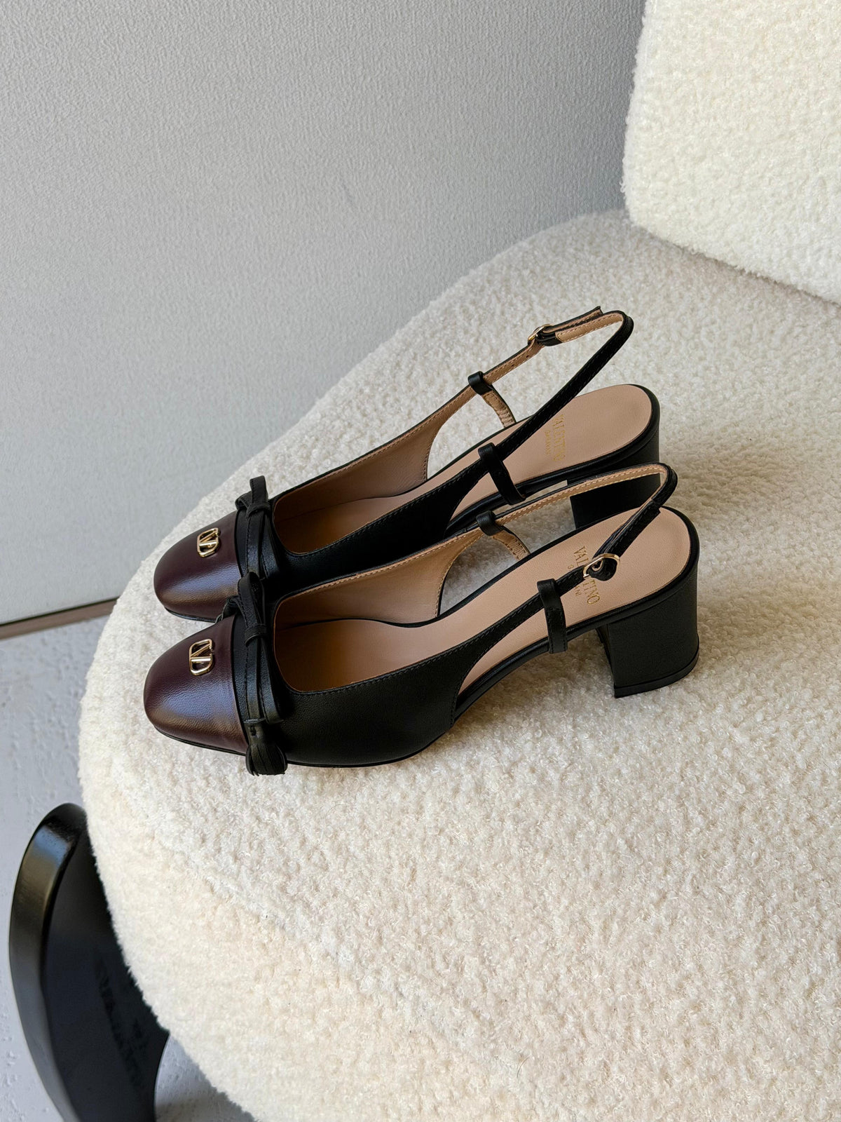 Valentino Garavani Valet Du Roi ballerinas