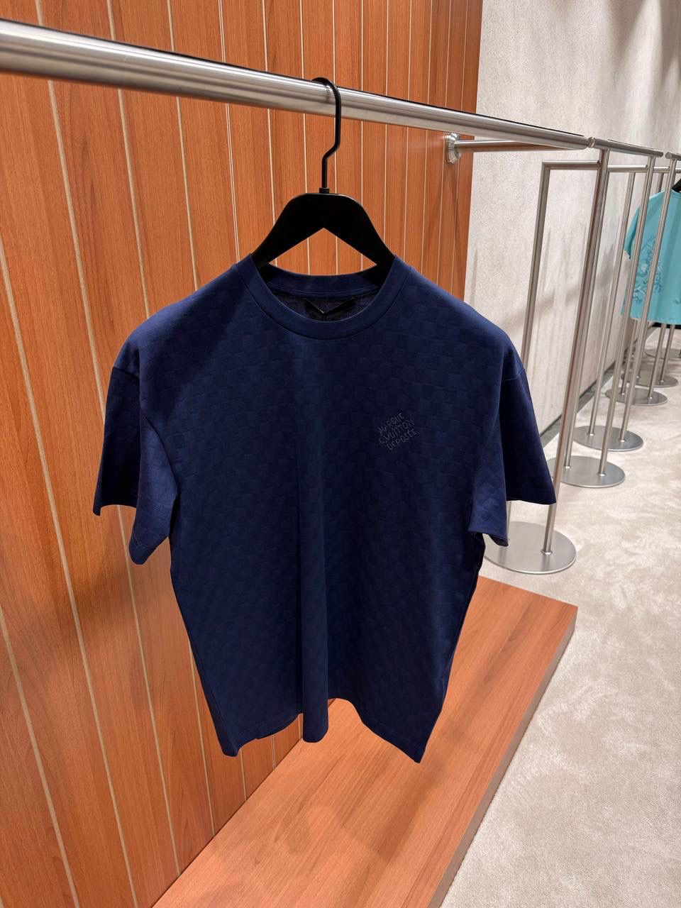 LV Short-Sleeved T-Shirt