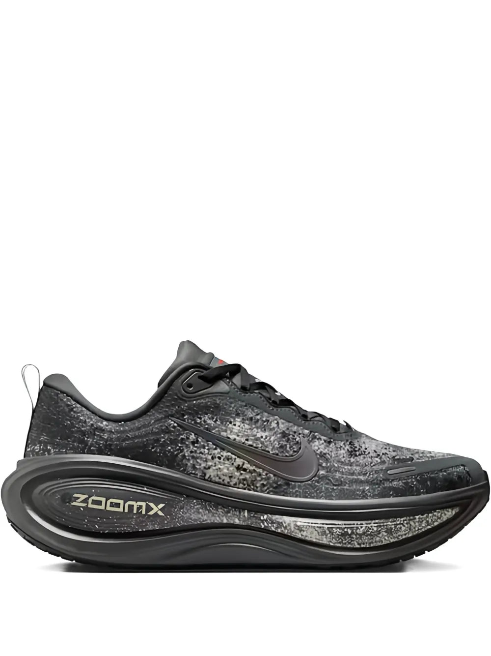 Nike Vomero Plus sneakers